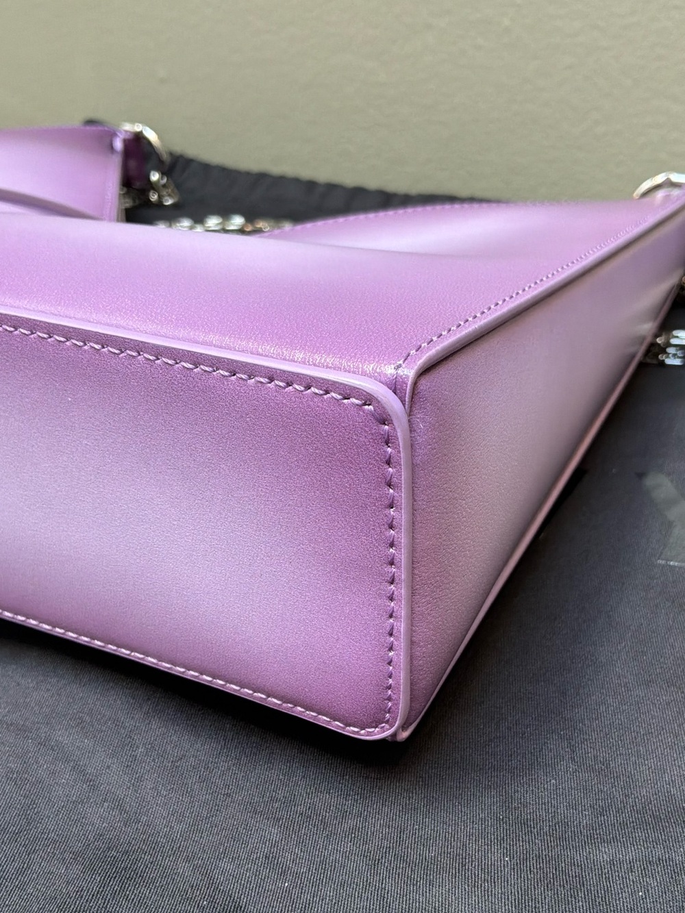 Givenchy Mauve Small Cut Out Bag - Picture 10 of 14